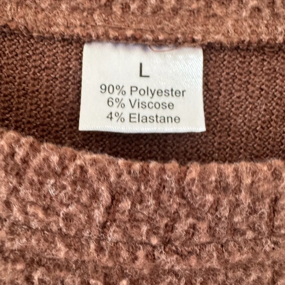 Brown Sweater with Bear Design - Picture 3 of 4